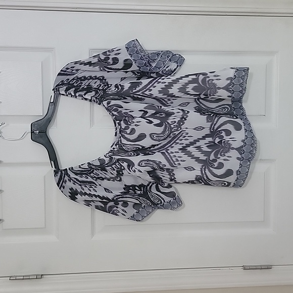 Blouse - Picture 2 of 5